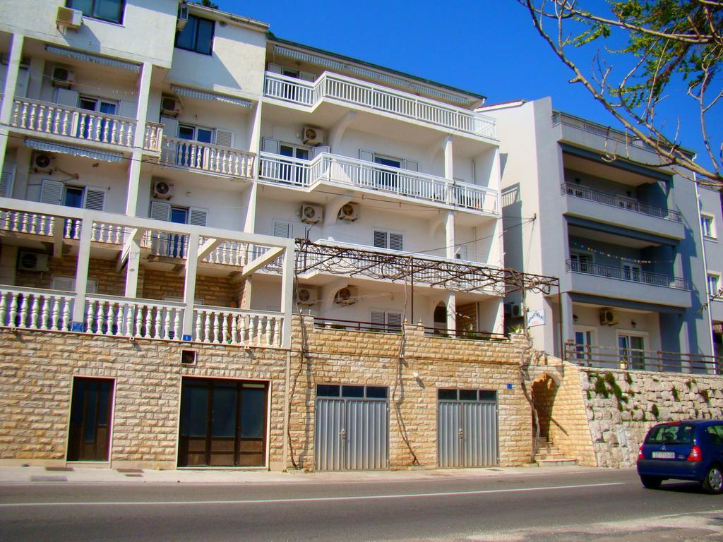 Apartments Anka Дуче Экстерьер фото